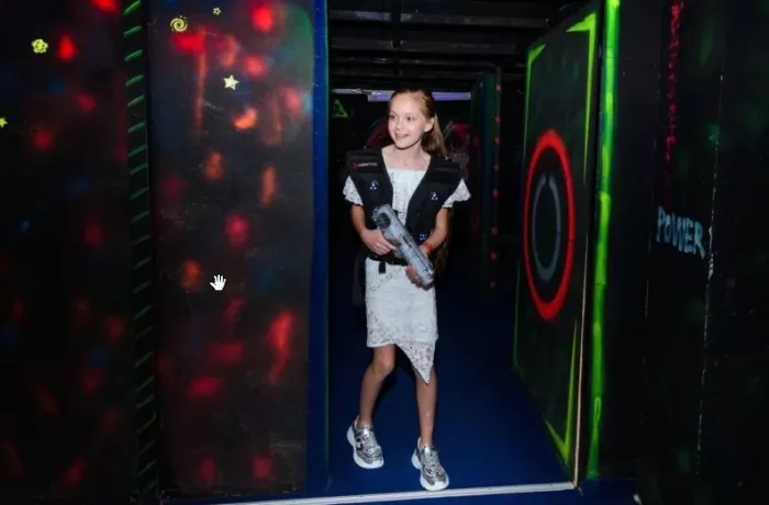 Лазерный клуб "Space".