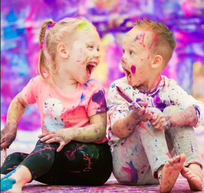 Организация по проведению детских праздников "Kids point".