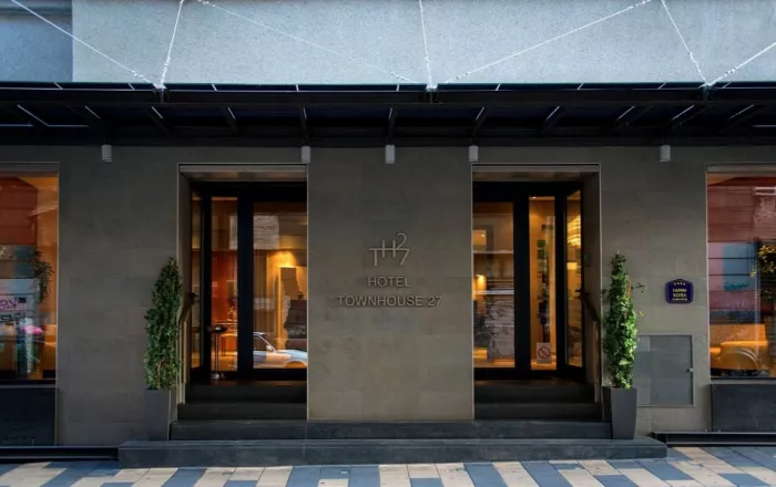 Hotel Townhouse 27