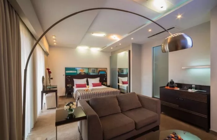 Hotel Townhouse 27