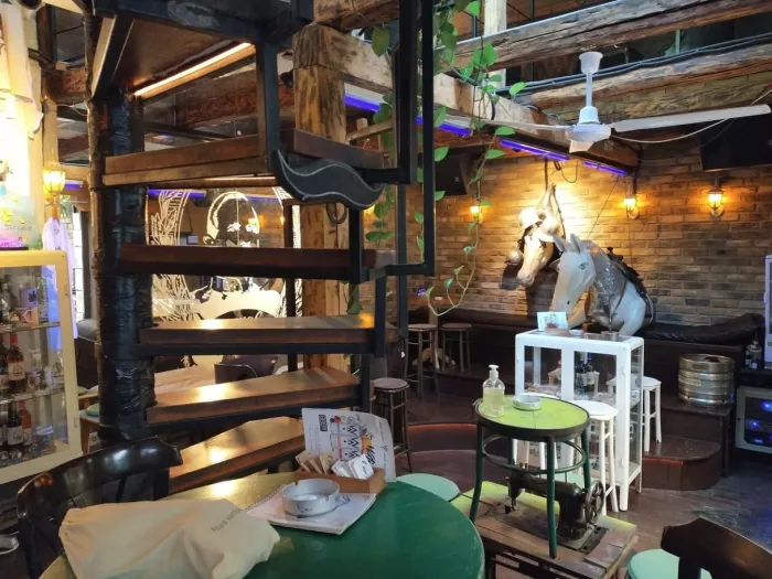 Blaznavac Cafe-Bar