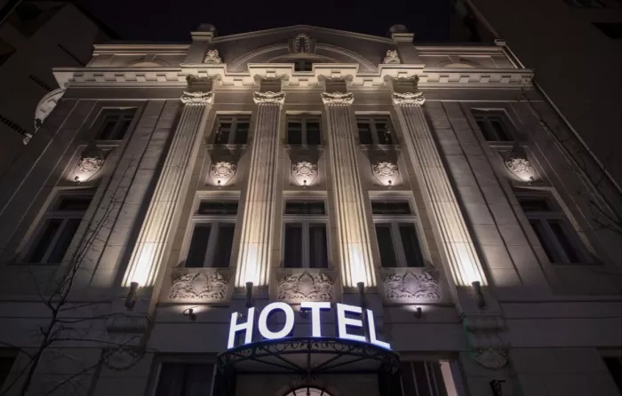 Public House Hotel