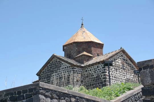 Церковь Сурб Зоравор Аствацацин.