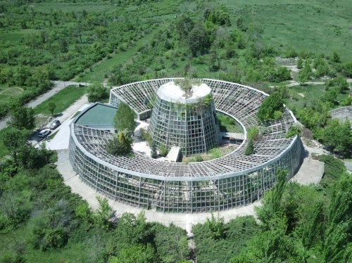 Ереванский ботанический сад.