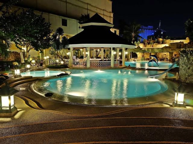 Отель-Казино «Waterfront Cebu City»