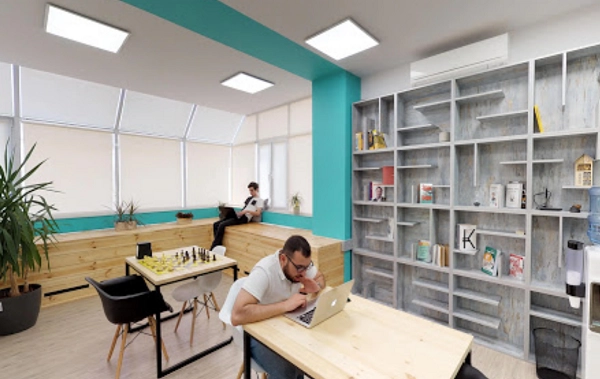 "256 HUB Coworking Space" - пространство для совместной работы в Ереване.