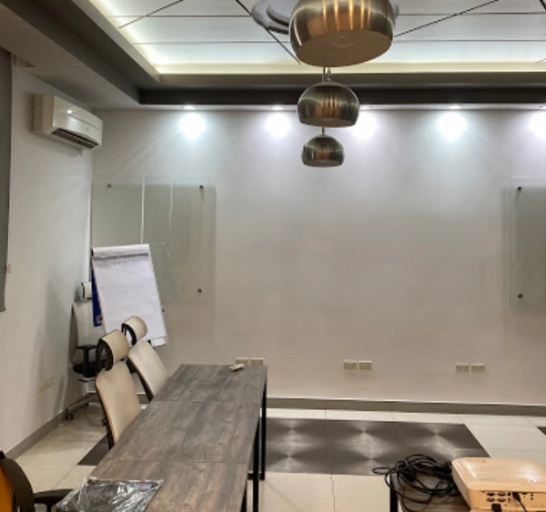 "256 HUB Coworking Space" - пространство для совместной работы в Ереване.