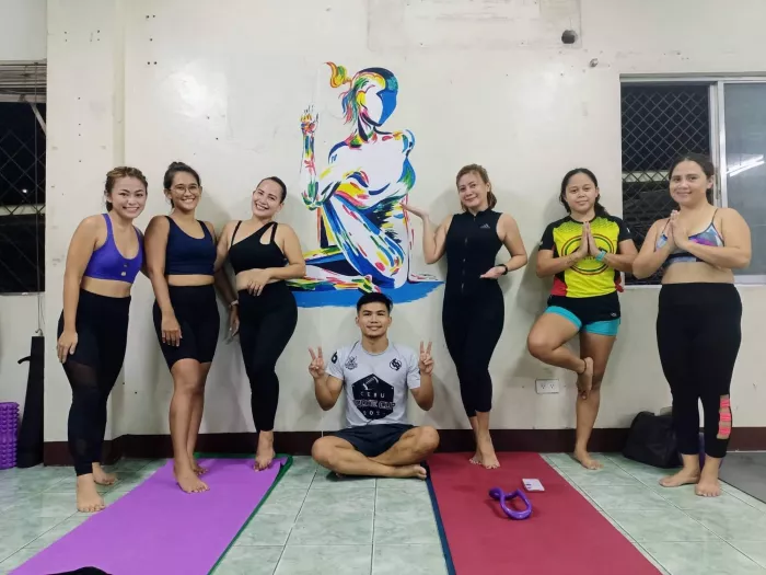 Фитнес-клуб «Fit and Flow Fitness»