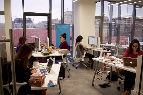 "Impact Hub Yerevan" - коворкинг-клуб.