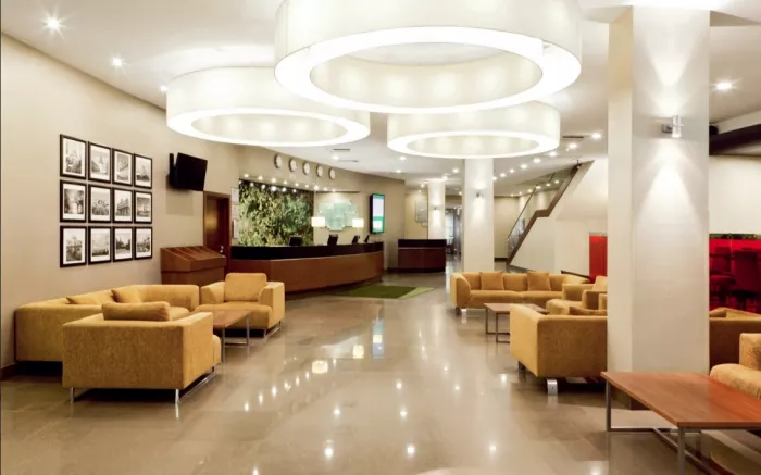 Гостиница 4* "Holiday Inn Moscow Lesnaya".