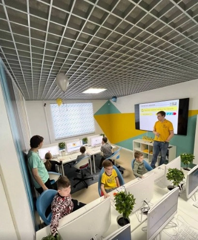 Международная кибершкола будущего для нового IT-поколения 6-14 лет "KIBERone".