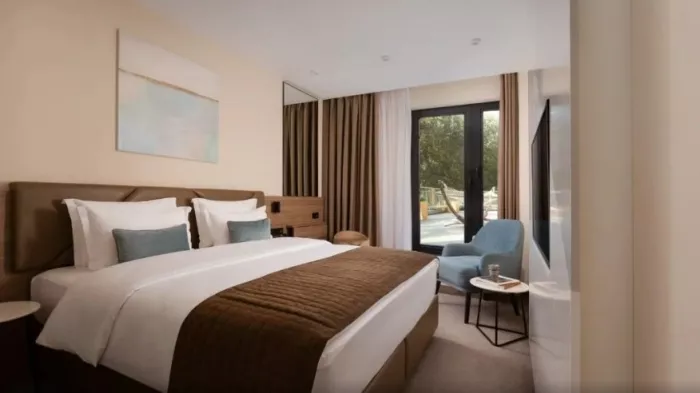 Hotel & SPA 4* "Palmira Garden".