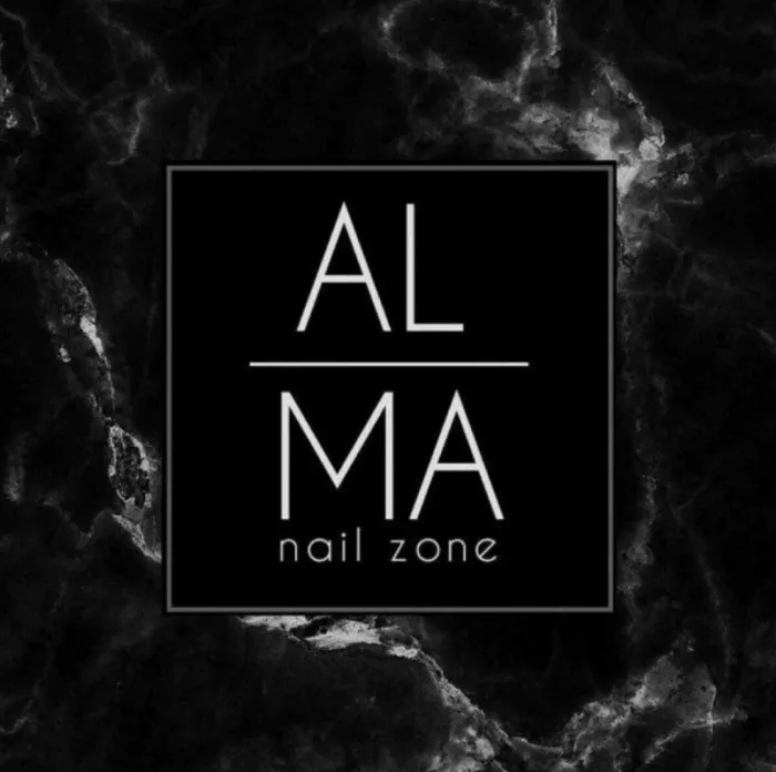 Студия маникюра "ALMA nail zone".