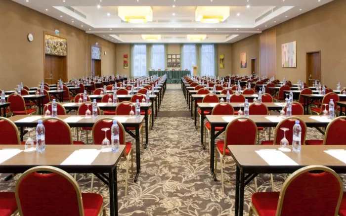 Гостиница 4* "Holiday Inn Moscow Suschevsky".