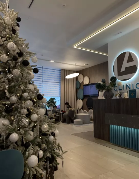 Многопрофильный медицинский центр "L.A. Clinic".
