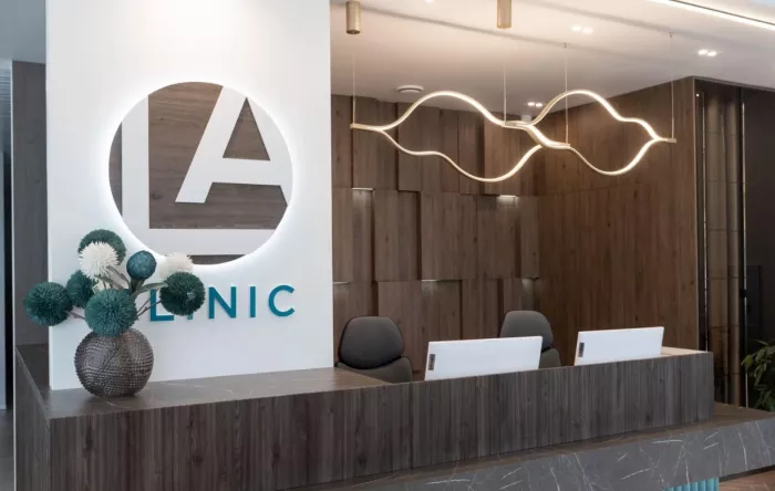 Многопрофильный медицинский центр "L.A. Clinic".