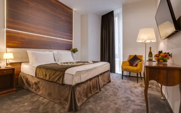 Гостиница 4* "Viewpoint Hotel".