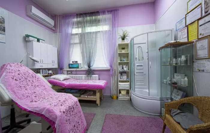 Медицинский центр "Лотос".