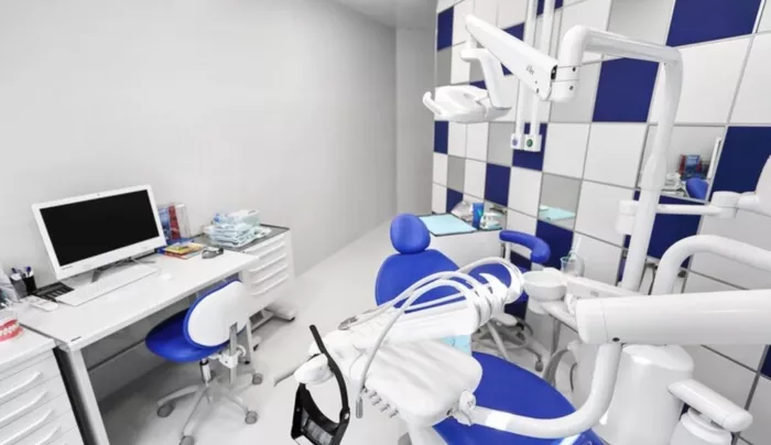 Медицинский центр "100MED".