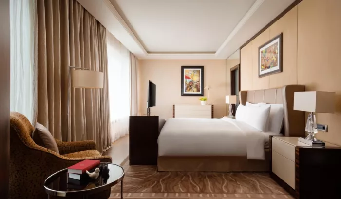 Гостиница 5* "Hotel Continental".