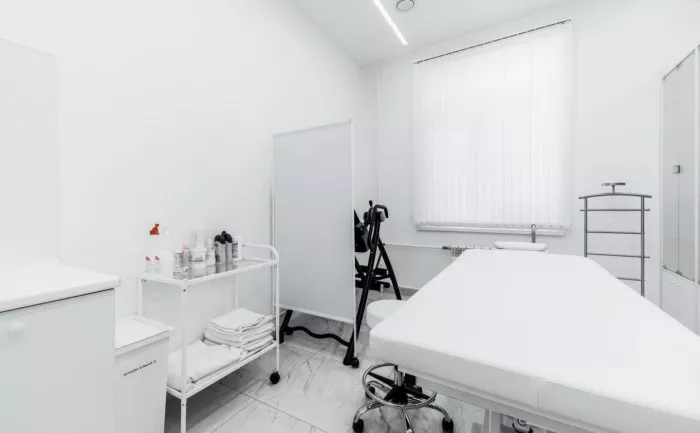Многопрофильный медицинский центр "MDC Clinic".