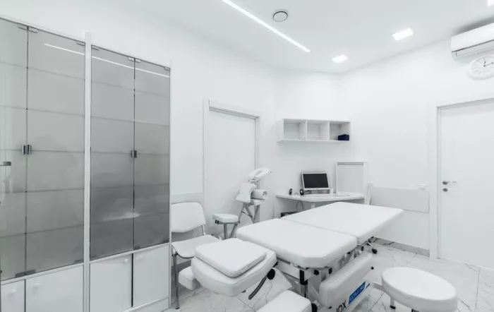 Многопрофильный медицинский центр "MDC Clinic".