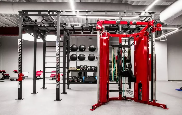 Фитнес-клуб "Powerhouse gym".