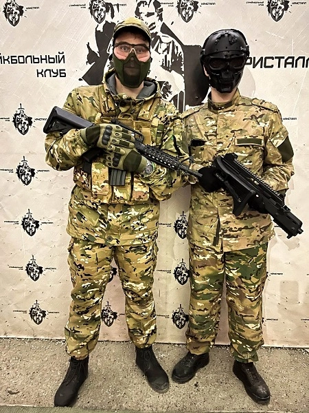 Пейнтбольный клуб "Кристалл".