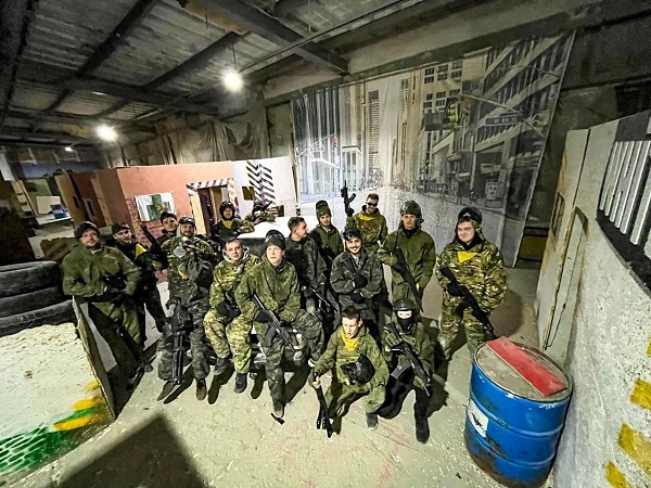 Пейнтбольный клуб "Кристалл".
