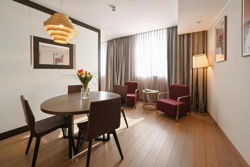Отель "DoubleTree by Hilton Yerevan City Centre".