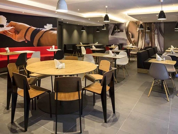 Отель "Ibis Yerevan Center".