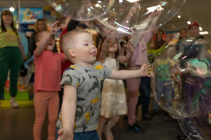 Магазин одежды "Kidsmax.ru".