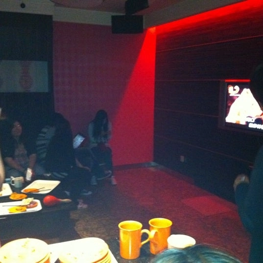 Караоке «Lesheng KTV»