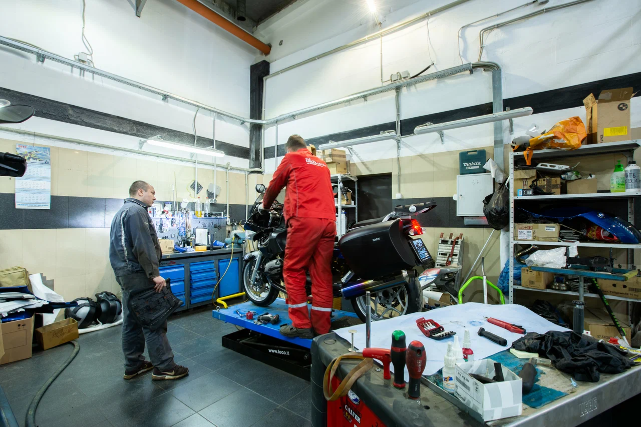 Автосервис "Station 2x4".
