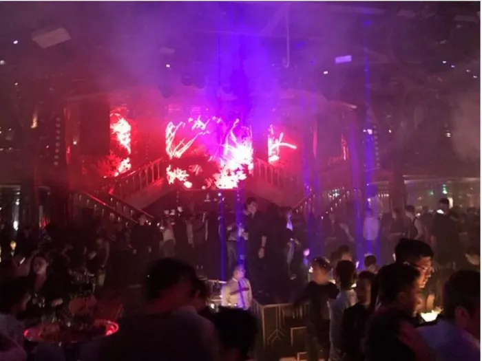 Клуб «CLUB SIR.TEEN»