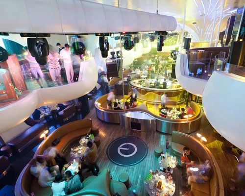 Бар «Elements Club»