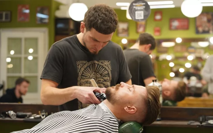 Барбершоп "Fckng Barbers".