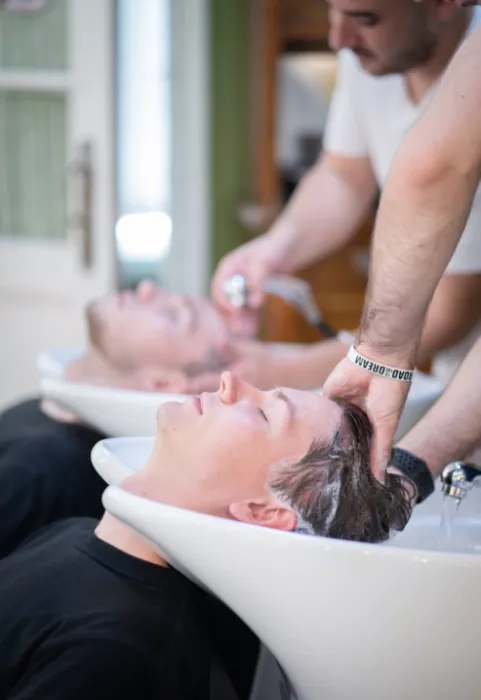 Барбершоп "Fckng Barbers".