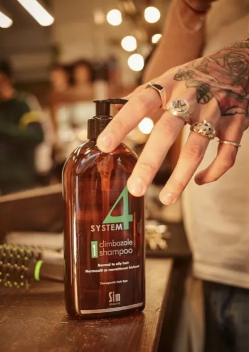 Барбершоп "Fckng Barbers".