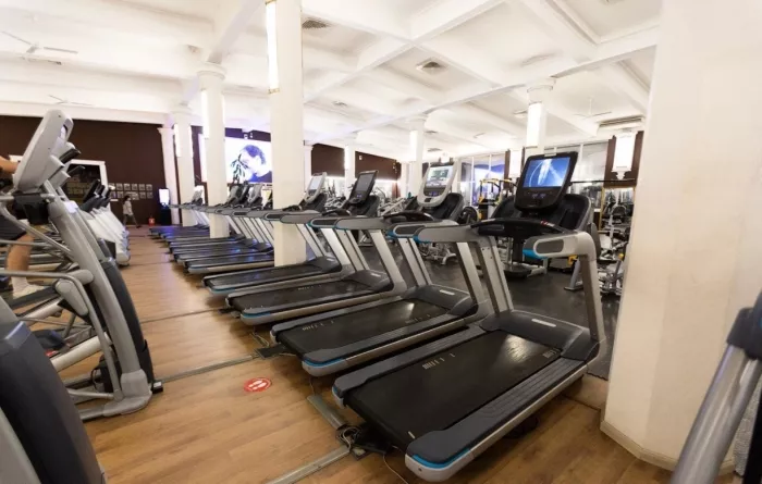 Фитнес-центр "Fitland".
