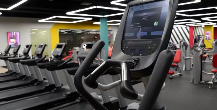 Фитнес-клуб "Fusion fitness".