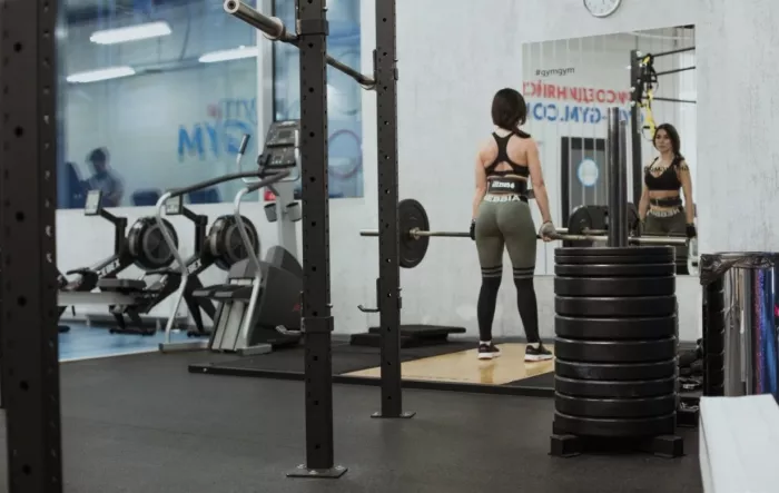 Фитнес-клуб "Gym-gym".