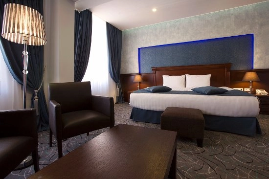 Отель "Yerevan Centre Hotel".