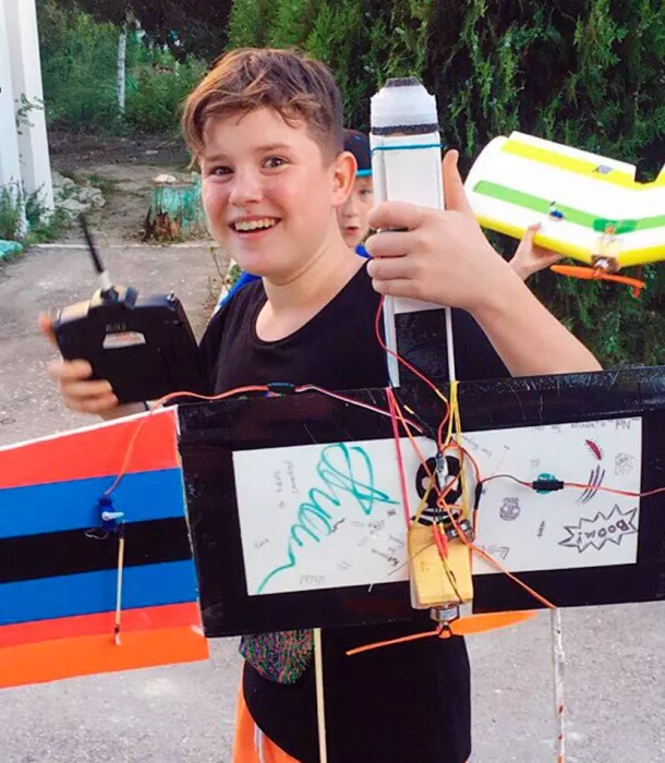 Авиамодельная студия "FLYcraft".