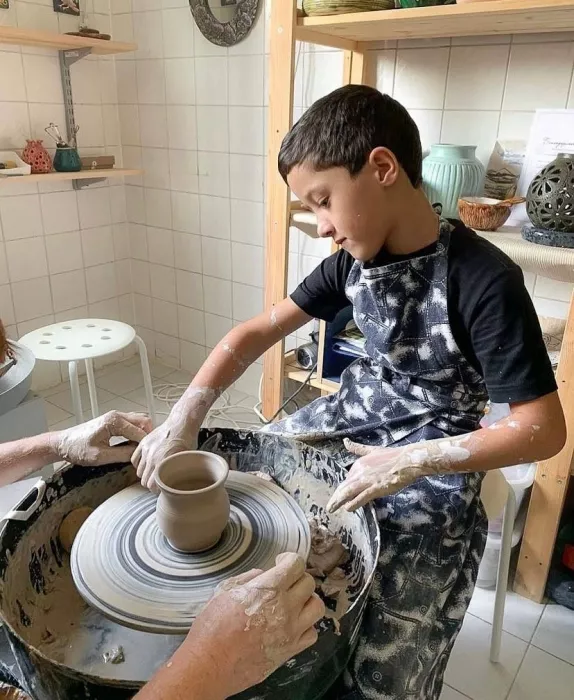 Гончарная мастерская "Raida Ceramics".