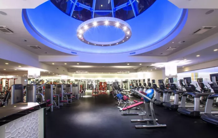 Спортивно-оздоровительный центр "Golden Mile Fitness&Spa".