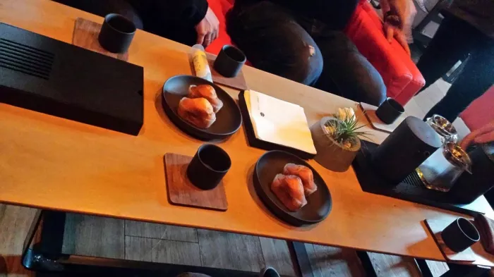 Бар «LONG JING - Modern Tea House & Cockteal Lounge»
