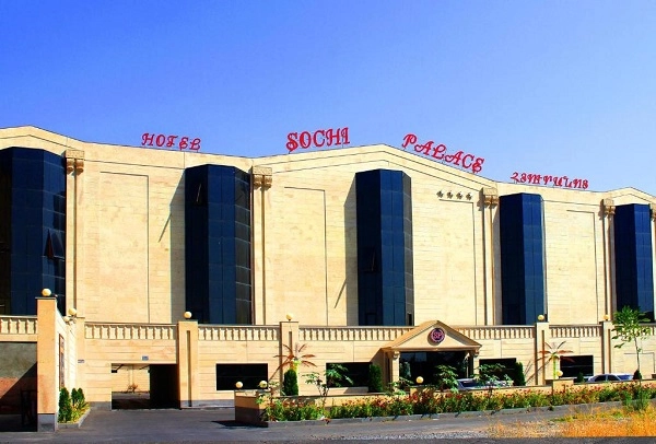 Отель в Ереване "Sochi Palace Hotel".
