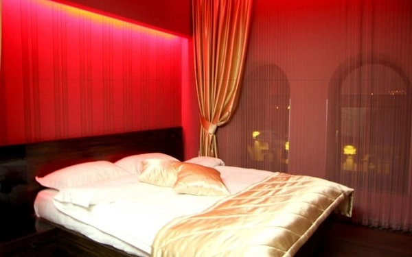 "Hotel Roma" - отель в Ереване.