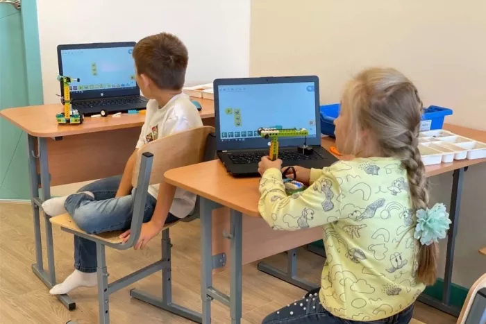 Детский клуб "Разузнайка".